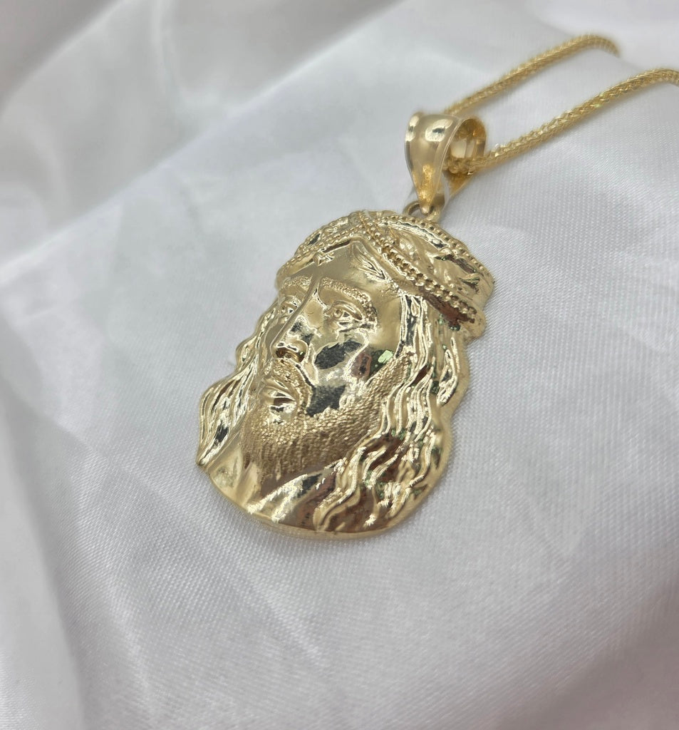 10KT JESUS FACE PENDANT Size MEDIUM Weight 5.2GR