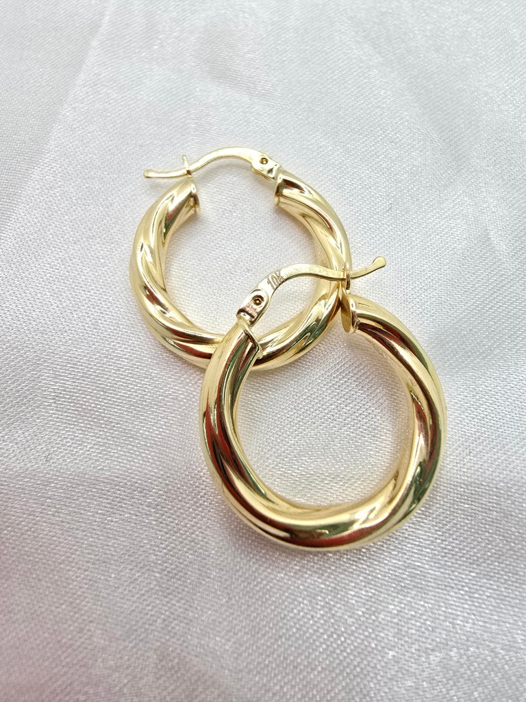 10KT  CROOKED HOOPS EARRINGS Size 3 5MM Weight 4.9GR