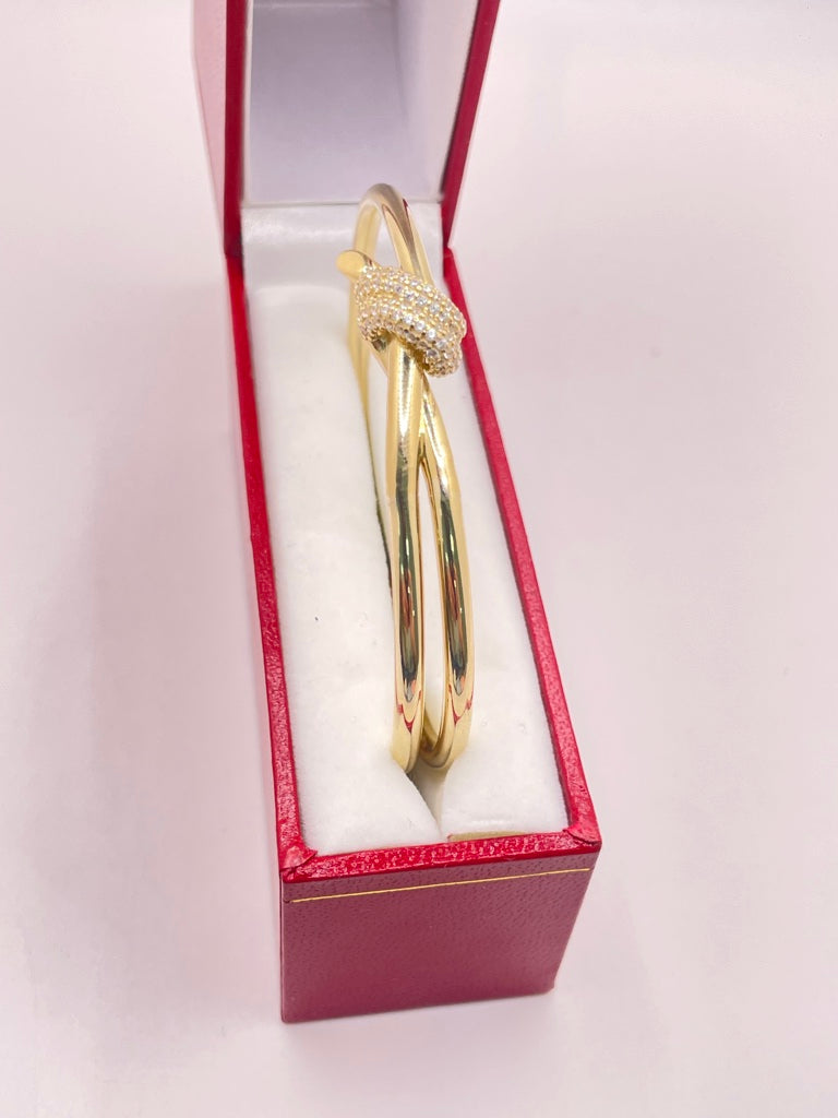 10KT KNOT BANGLE Weight 9.7GR
