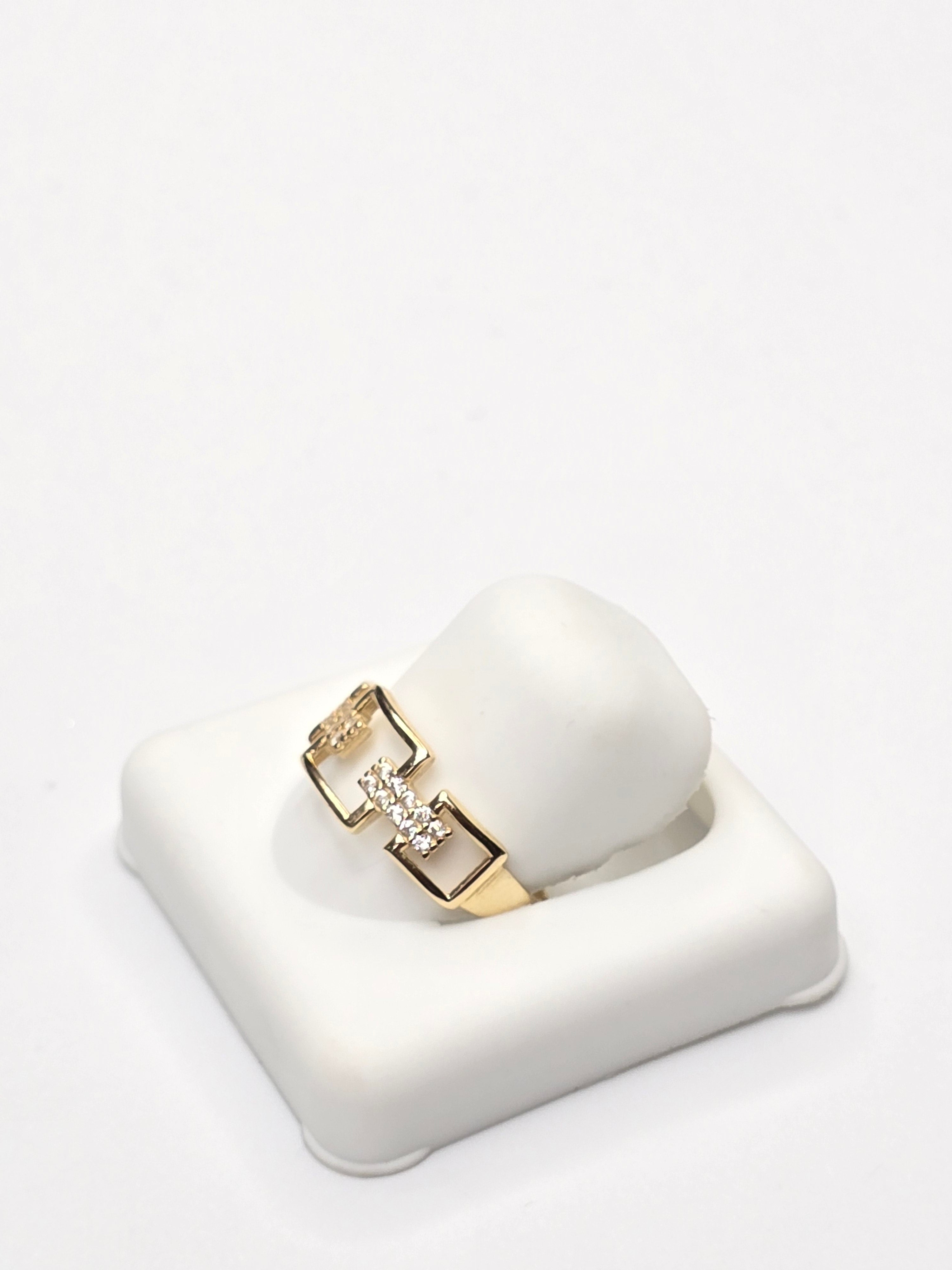14KT DELICATE SQUARE CHAIN RING Size 7 Weigth 1.2GR