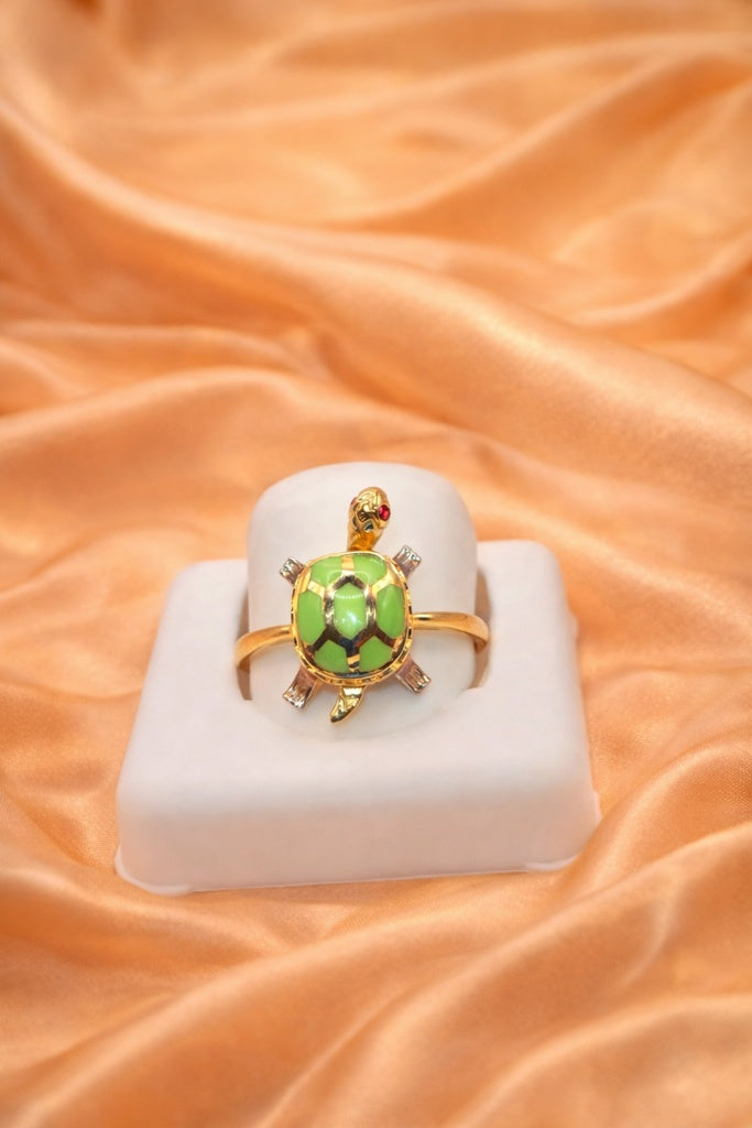 10KT ANIMATED COLORED TURTLE RING GREEN SIZE 7.5 Weight 2.8GR