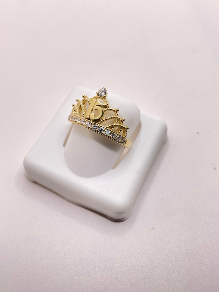 10KT FIFTEEN YEAR RING WITH CROWN Size 8.5 Weight 2.85GR