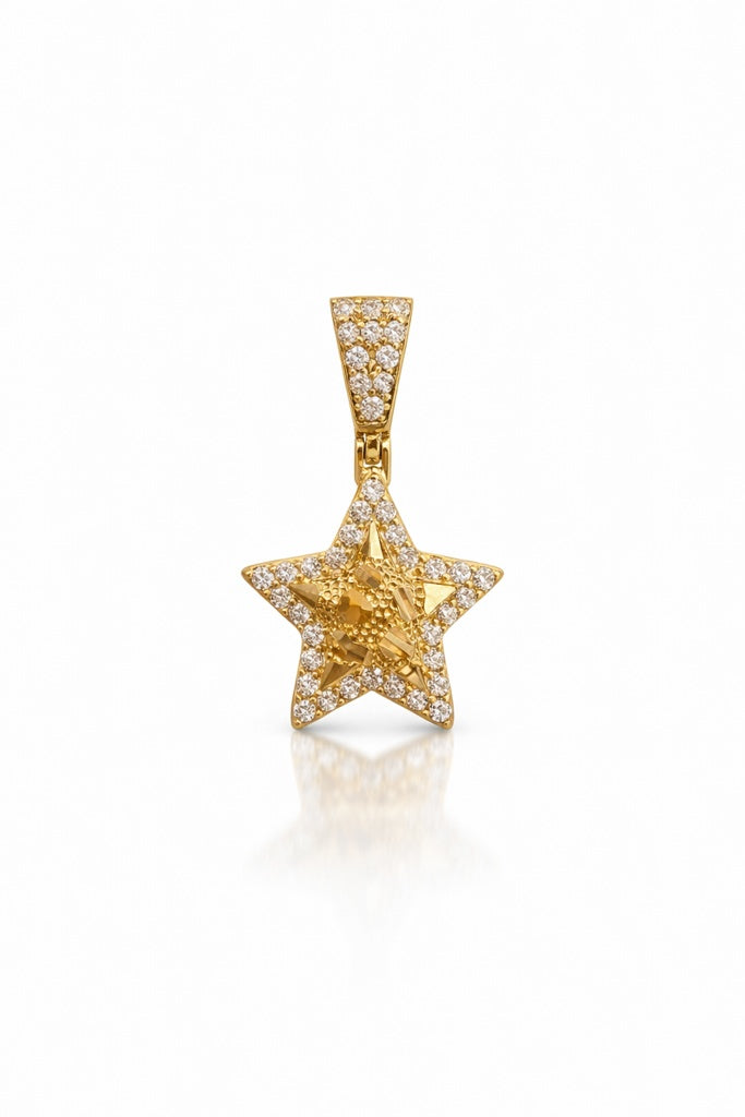 10KT CZ FRAME NUGGETS DESIGN STAR PENDANT Size SMALL Weigth 1.7GR