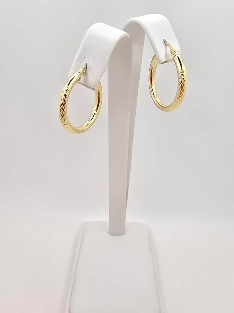 10KT DIAMOND CUT HOOPS EARRINGS Size 2 3MM Weight 1.7GR