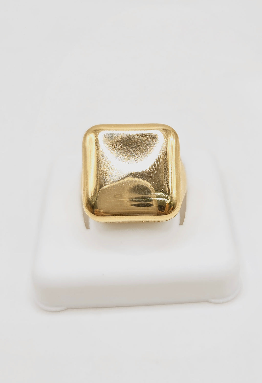 14KT SQUARE PLAIN CZ DETAIL RING Size 8 Weight 4.9GR