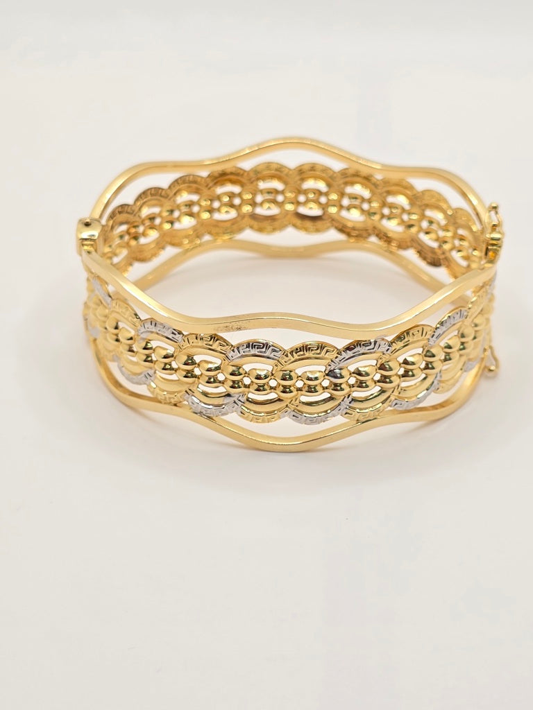 14KT WAVE BANGLE  Weight 15.5GR