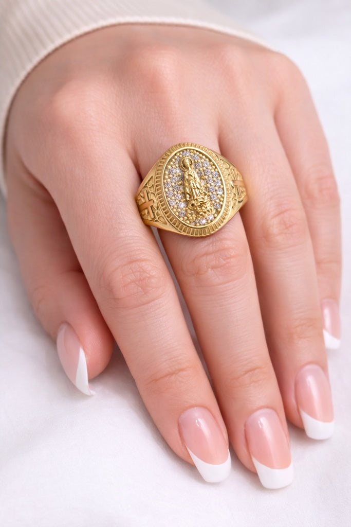 10KT VIRGEN DE LA CARIDAD RING Size 8.5 Weigth 2.4GR
