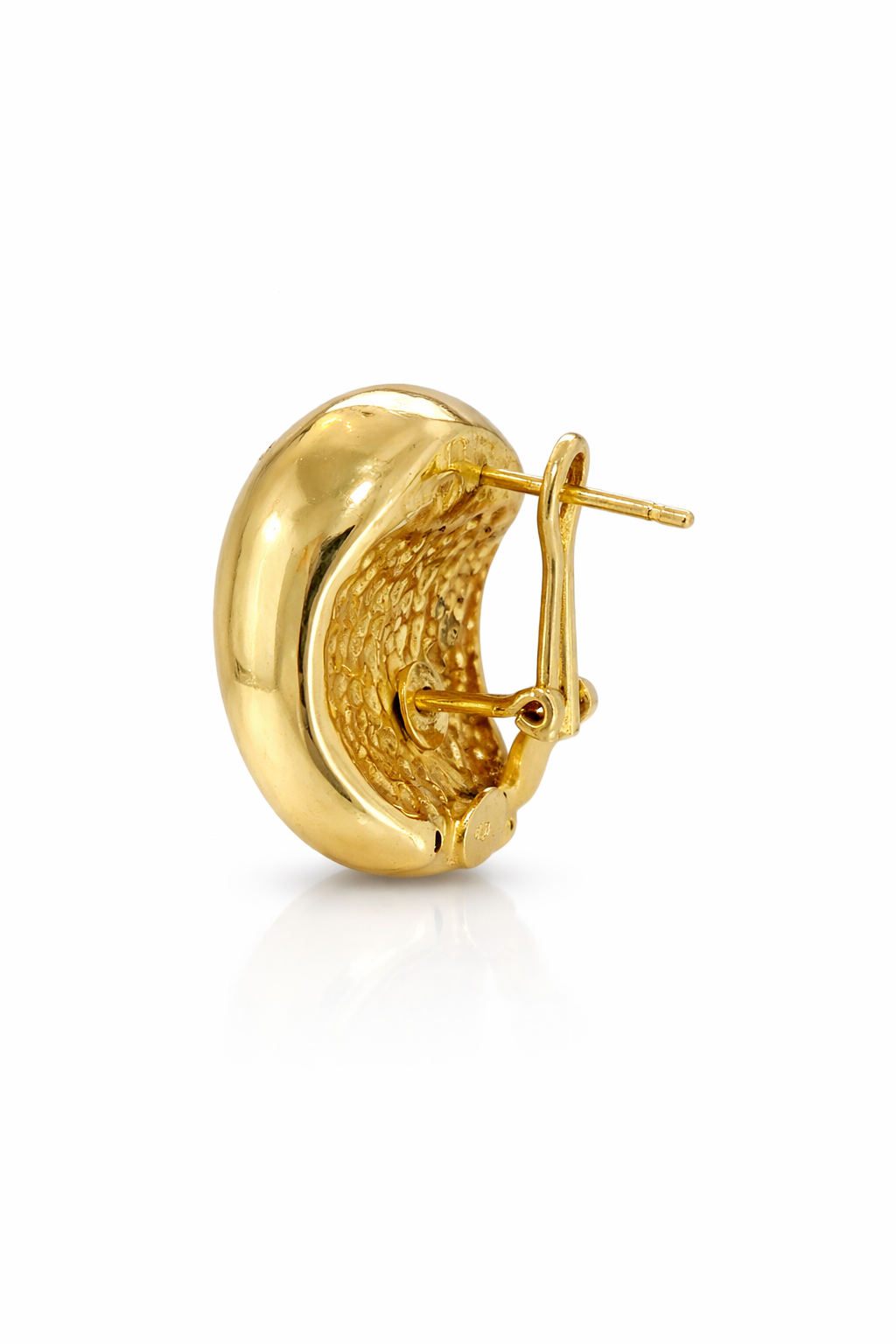10KT MODERN GOLDEN OVAL OMEGA BACK EARRINGS Size MEDIUM Weigth 7.1GR