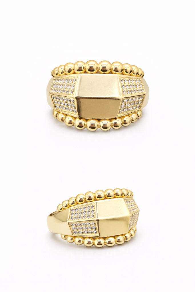 10KT MODERN RING Size 8.5 Weigth 4.1