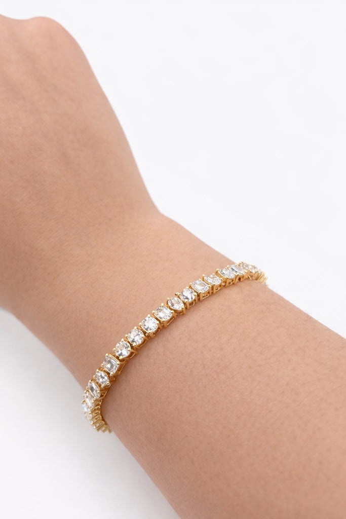 10KT YELLOW GOLD DIAMOND TENNIS BRACELET Size 3MM 7IN Weigth 12.1 GRS