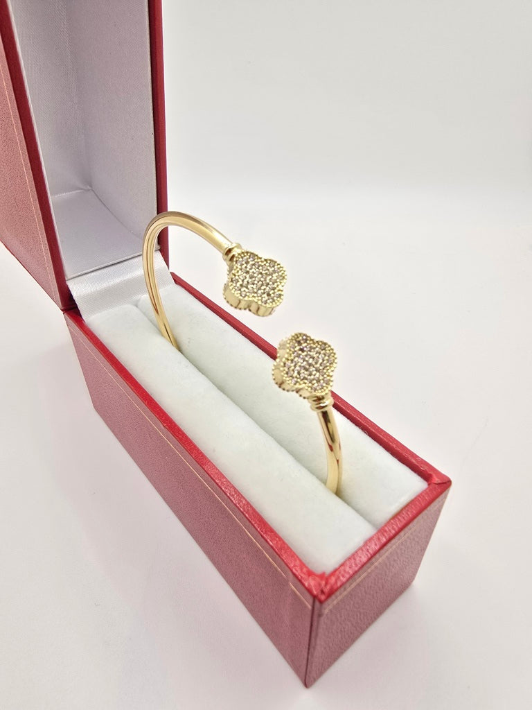 10KT CZ CLOVER BANGLE Size 2.5MM Weight 6.2GR