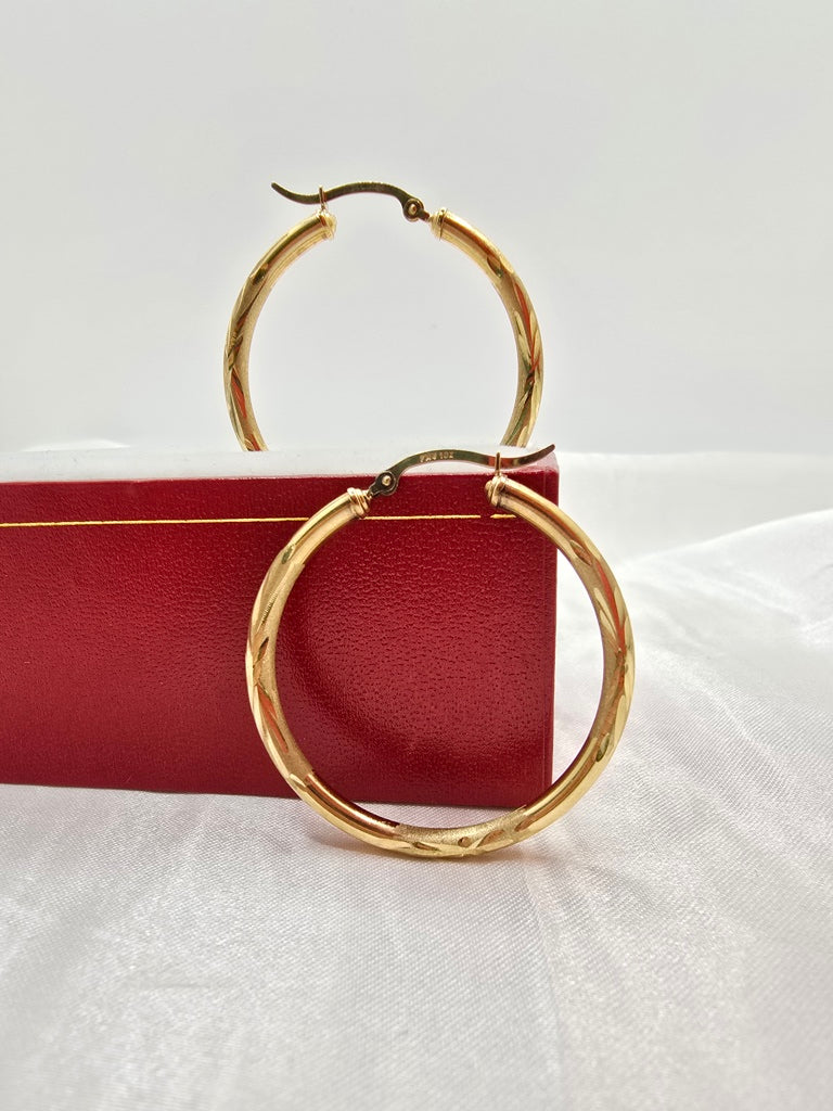 10KT TWIS HOOPS EARRINGS Size 5 3MM Weight 2.7GR