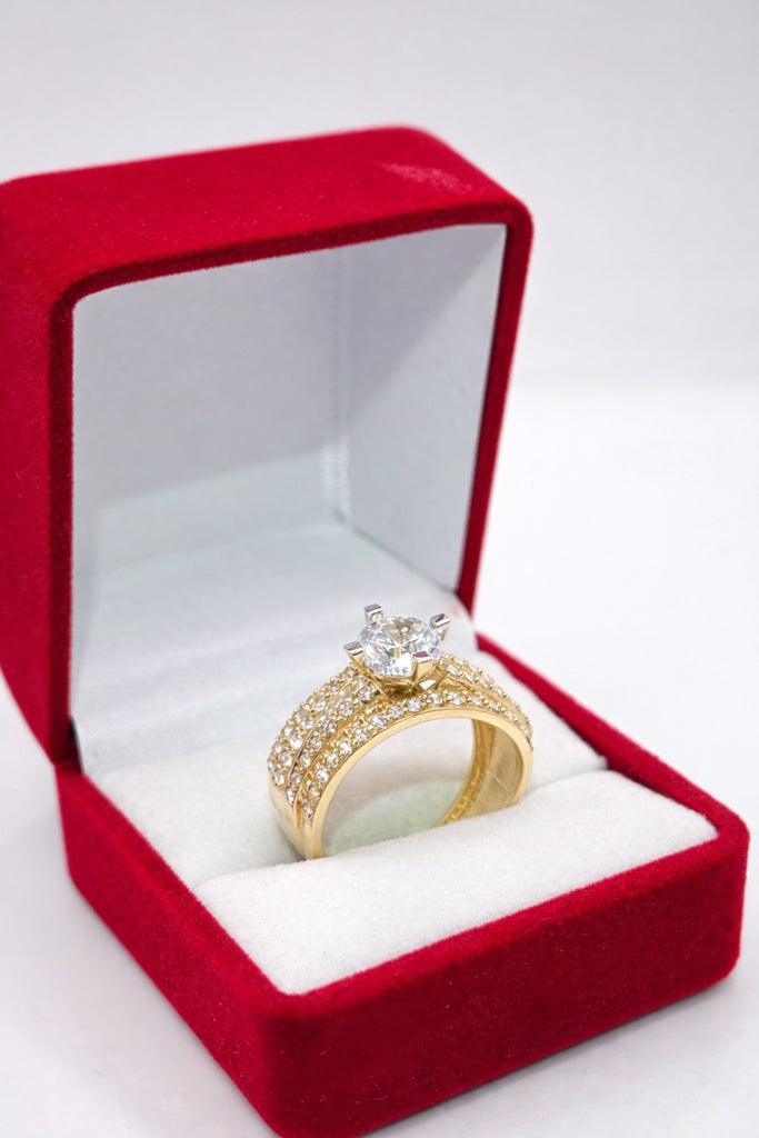 10KT SMALL ROUND ELEGANT PROMISE RING Size 7 & 8 & 9 Weight 4.1GR