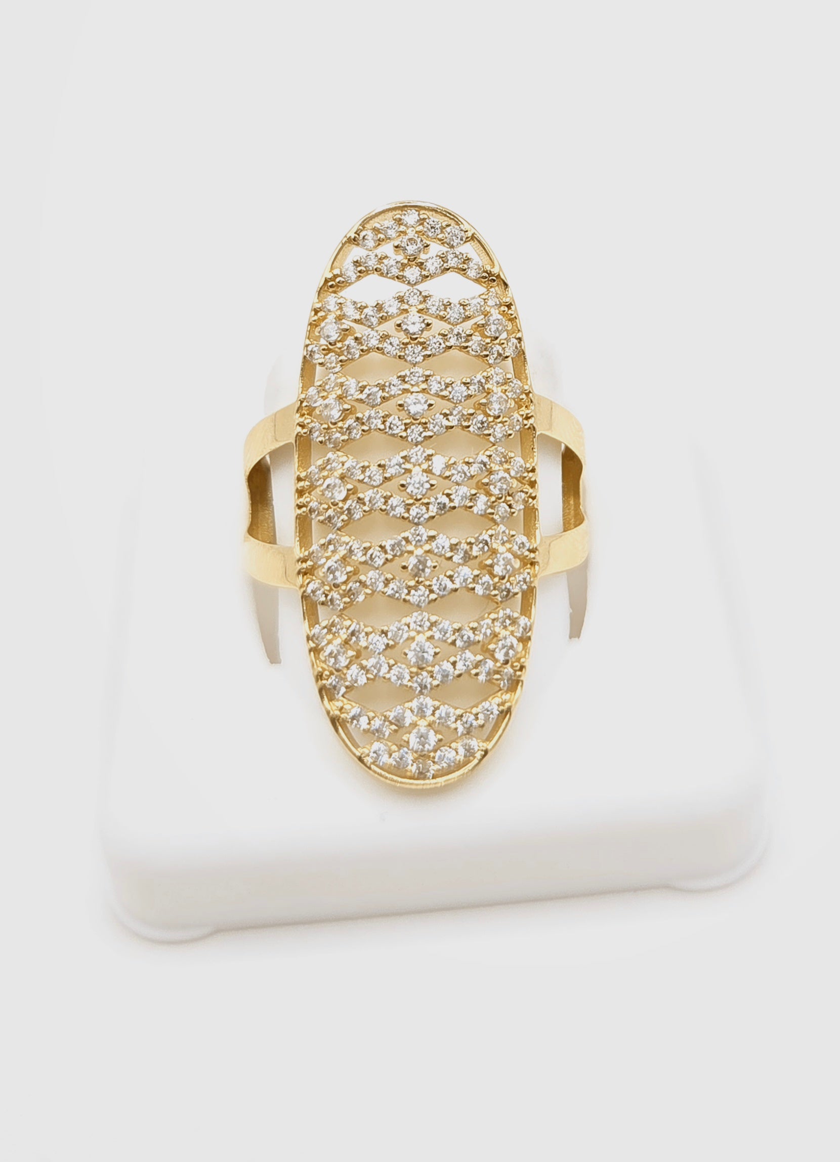 14KT MODERN CZ DETAIL RING Size 8 Weight 5.1GR