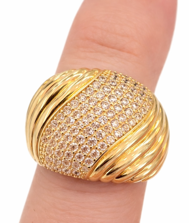 14KT MODERN CZ WOMAN'S RING Size 10 Weigth 7.1GR