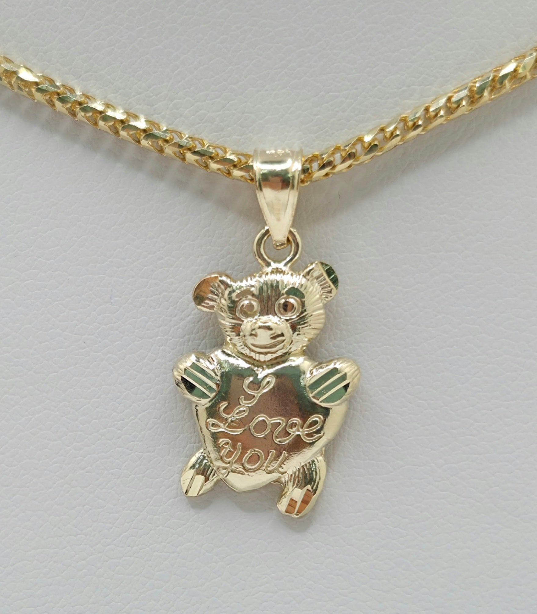 10KT LOVE YOU SMALL BEAR PENDANT Weight 2.3GR