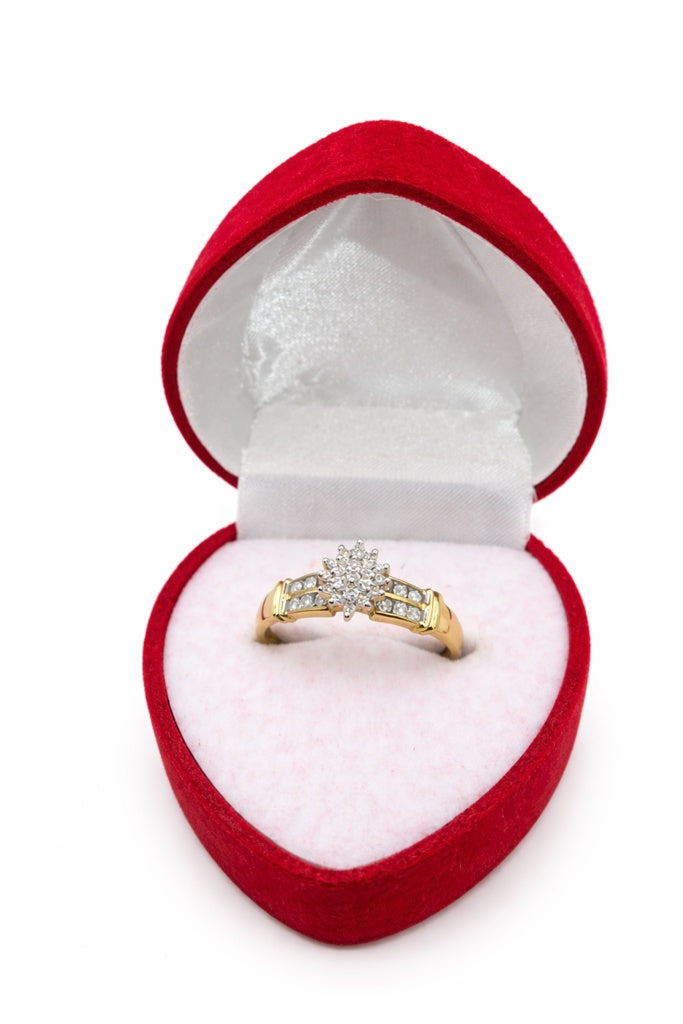 10KT DELICATE ALMOND DIAMOND PROMISE RING Size 7/0.24CT