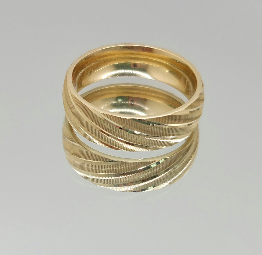 10KT FANCY ETCHED GROOVES DESIGN WEDDING BAND RING Size 7 6MM Weight 2.9GR