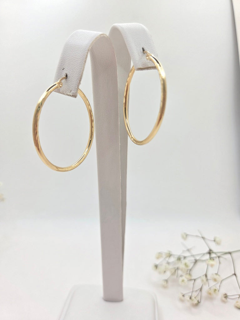10KT NEVADAS DESIGN HOOPS EARRINGS Size 4 2MM Weight 1.7GR