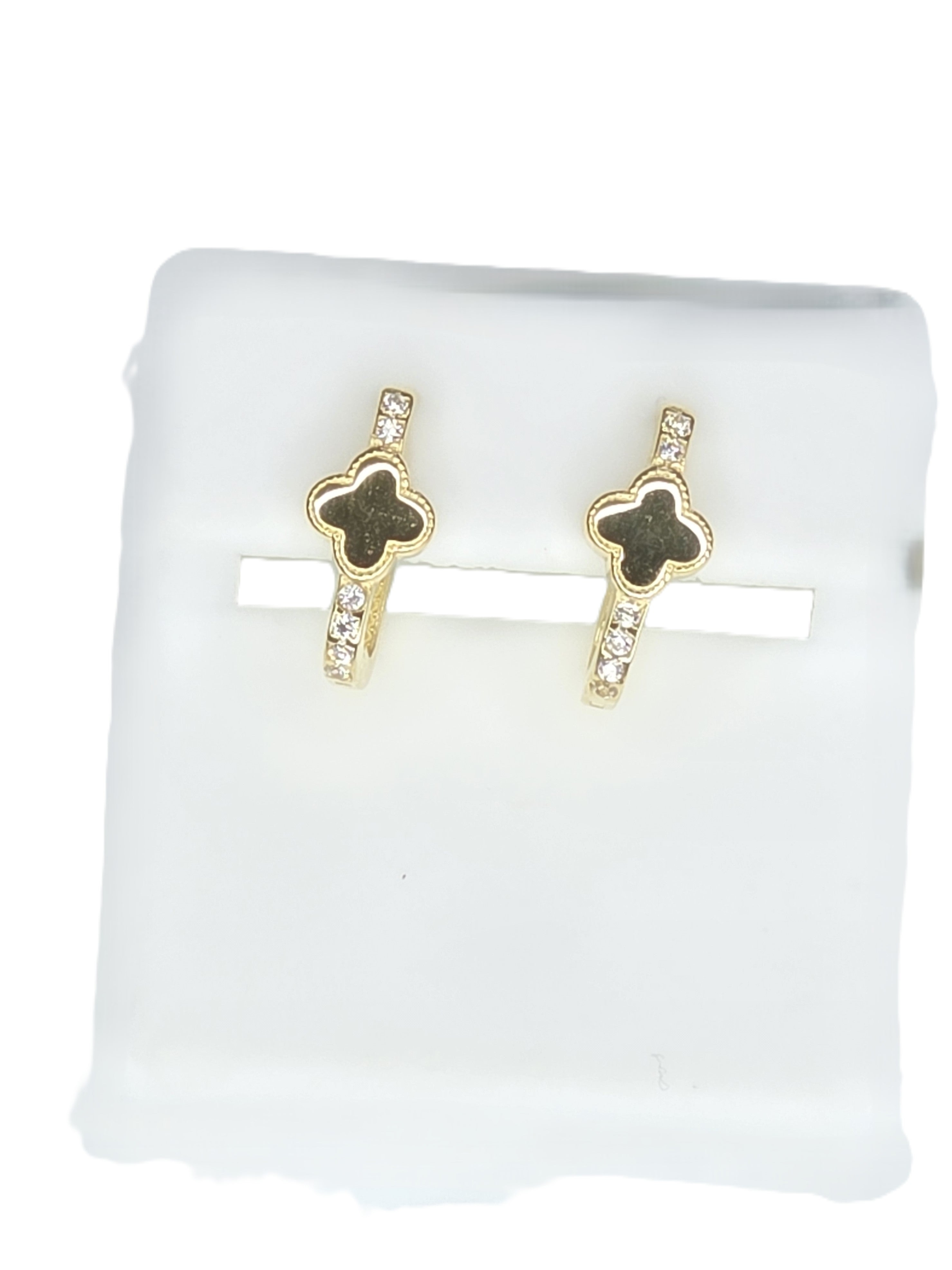 10KT SMALL CLOVER DETAIL HOOPS EARRINGS Size EXTRA SMALL Weigth 1.2GR