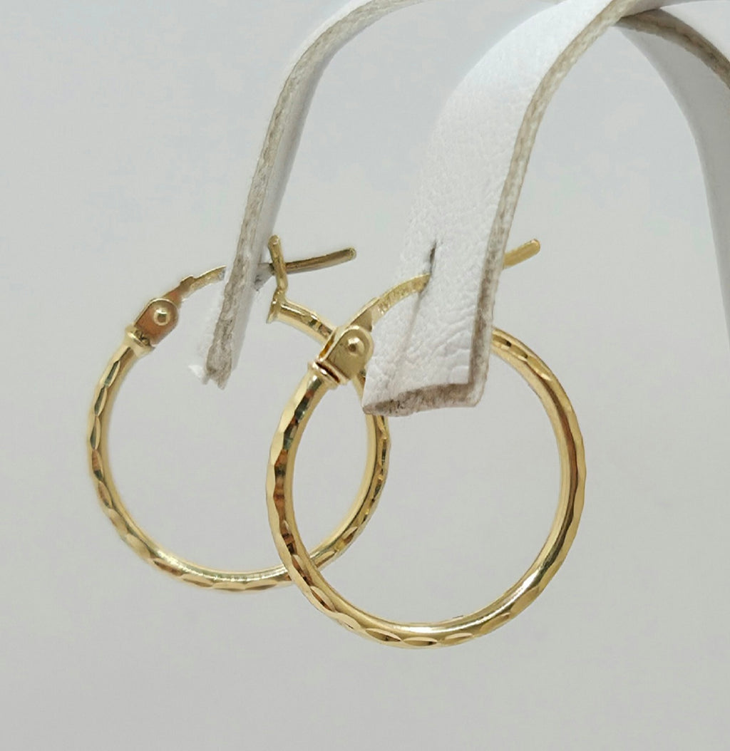 10KT SLIM DIAMOND CUT HOOPS EARRINGS Size 2 1.5MM Weight 1.2GR