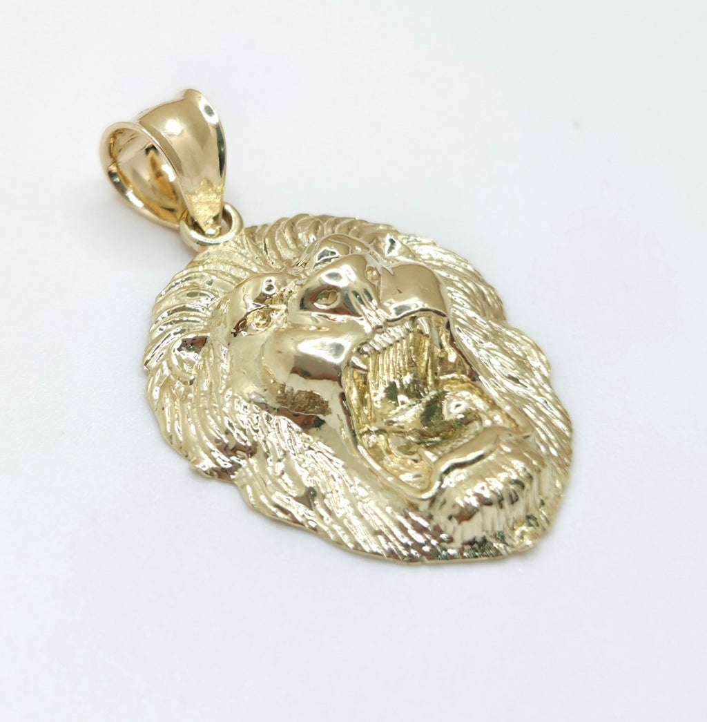 10KT SMALL LION FACE PENDANT Weight 1.8GR