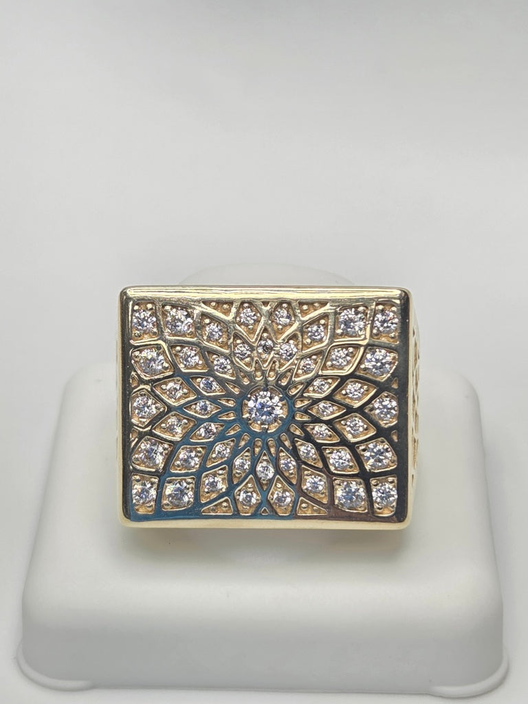 10KT MANDALA DESIGN RECTANGULAR ROSETTA MAN'S RING Size 12 Weigth 6.4GR