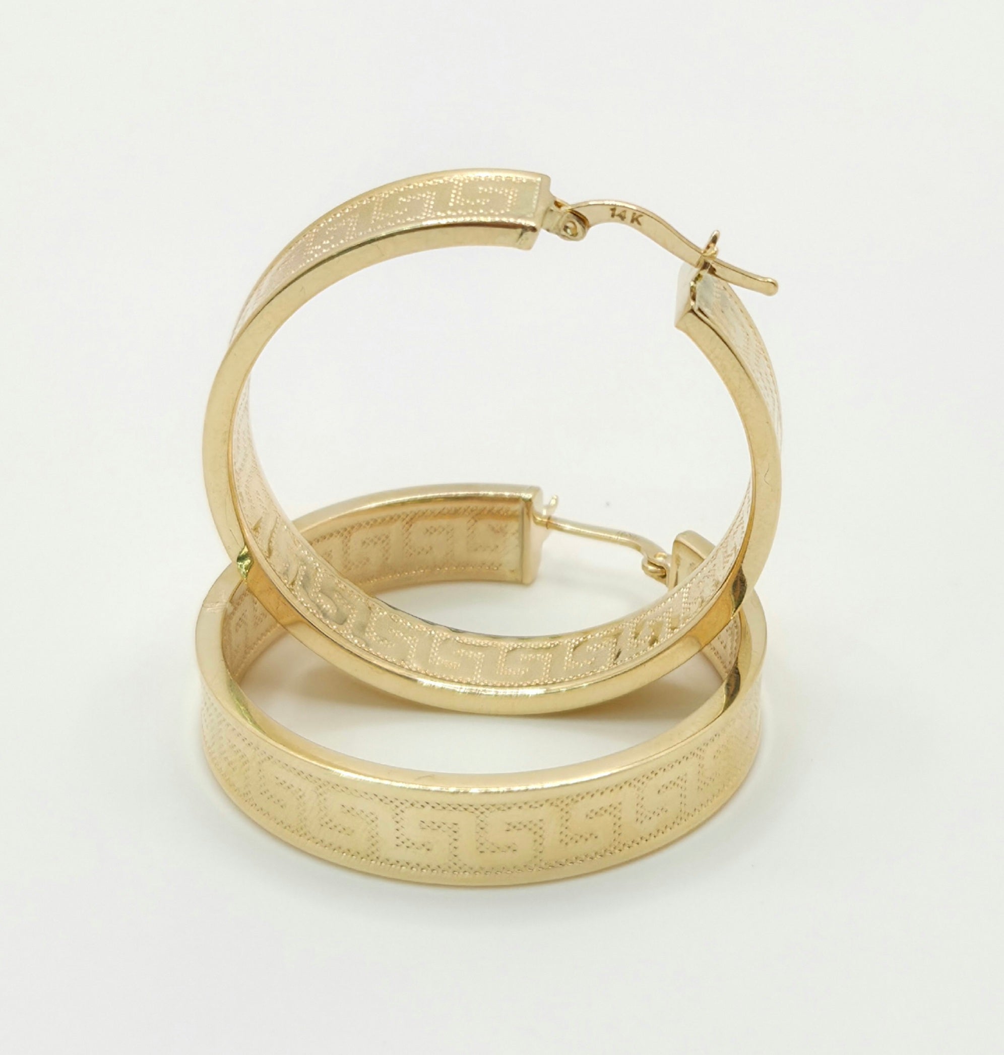 14KT GREEK DESIGN STRAIGHT EDGE HOOPS EARRINGS Size 6 7MM Weight 7.3GR