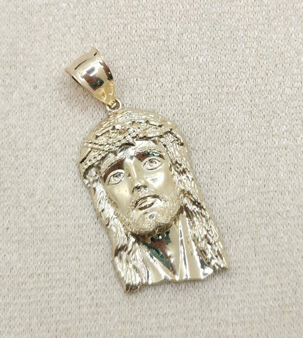 10KT MEDIUM JESUS FACE PENDANT Weight 3.6GR