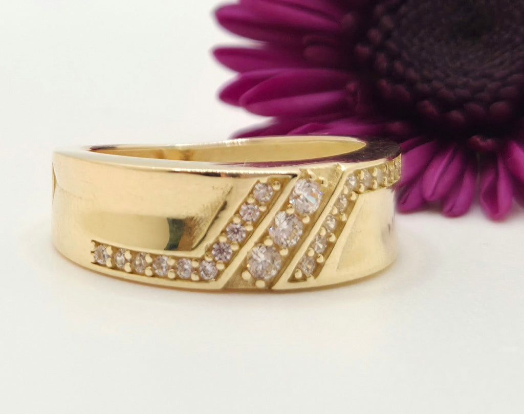 14KT CZ WEDDING BAND MEN'S RING Size 7 Weight 3.8GR