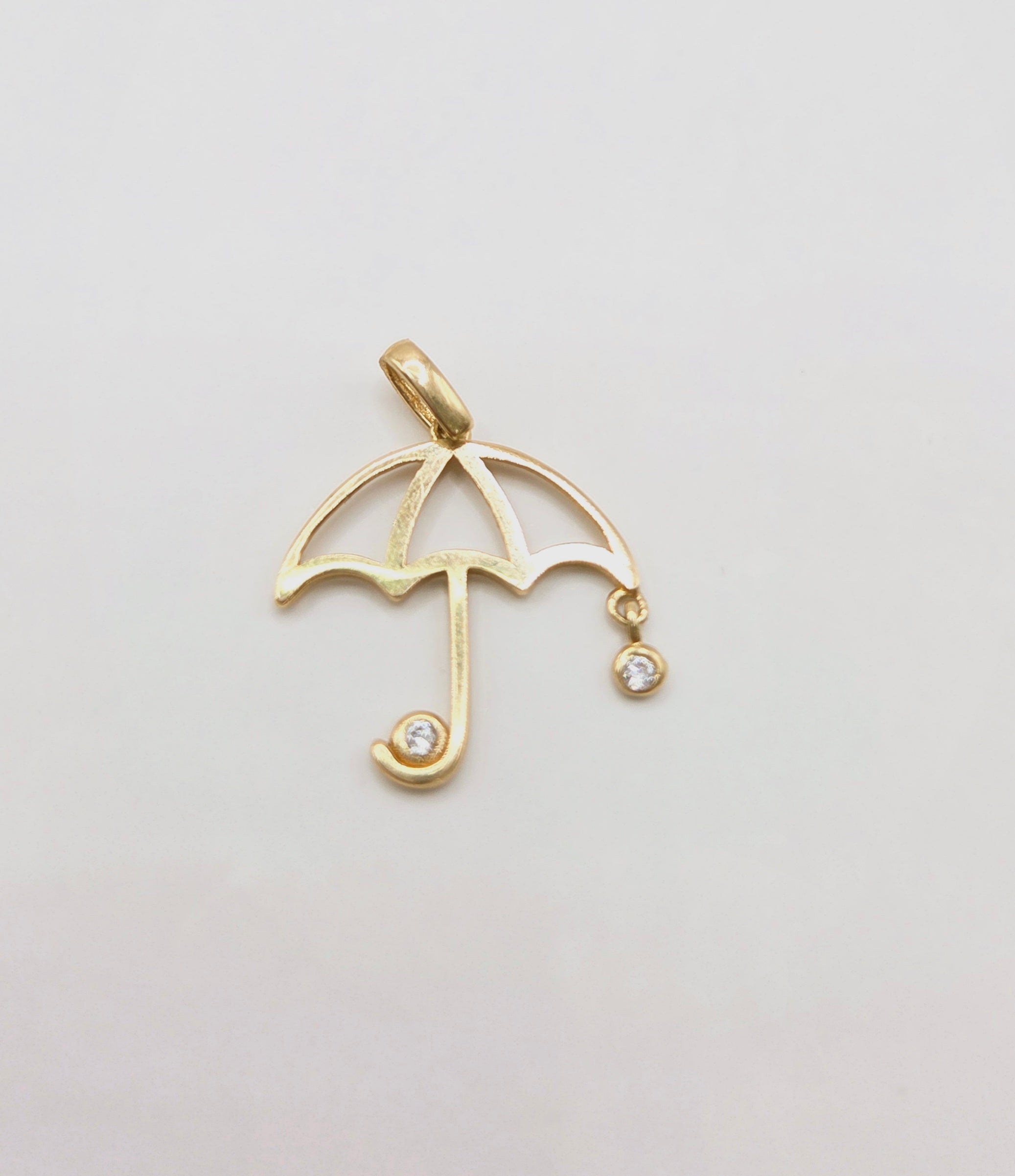 10KT SMALL GOLDEN UMBRELLA PENDANT Size SMALL Weigth 0.7GR