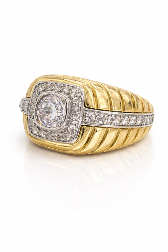 14KT ELEGANT CZ TWO TONE RING Size 11 Weigth 6.6GR