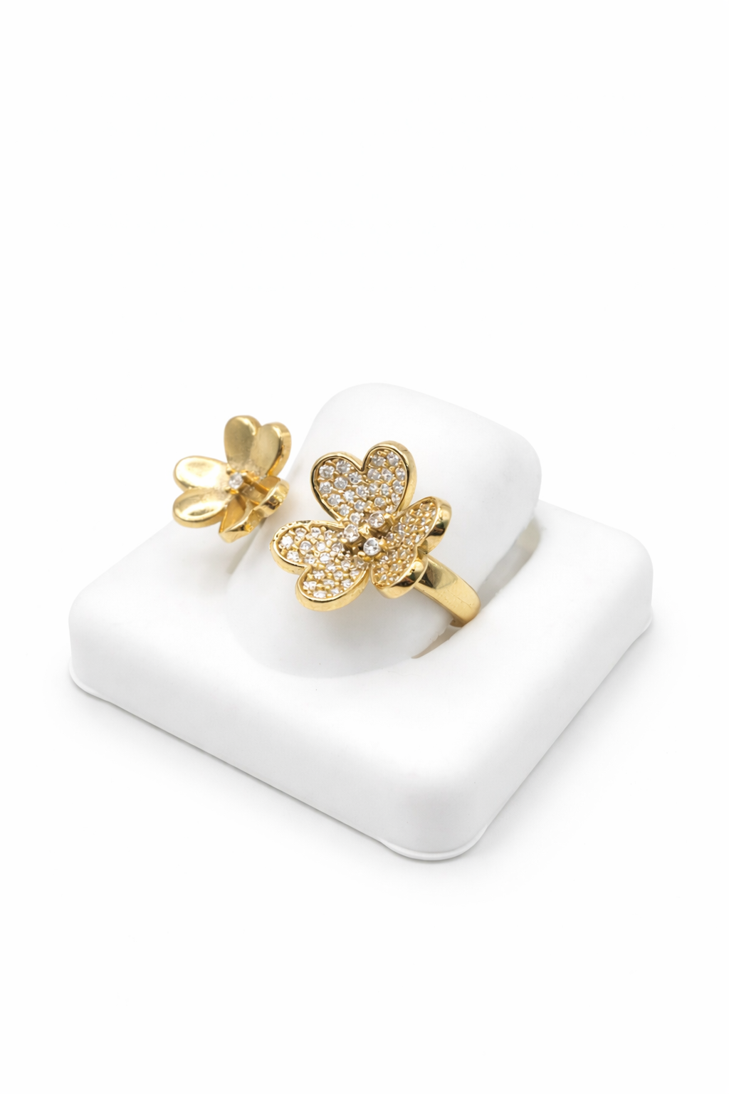 14KT TWO FLOWERS CZ DETAIL RING  Weight 3.2GR