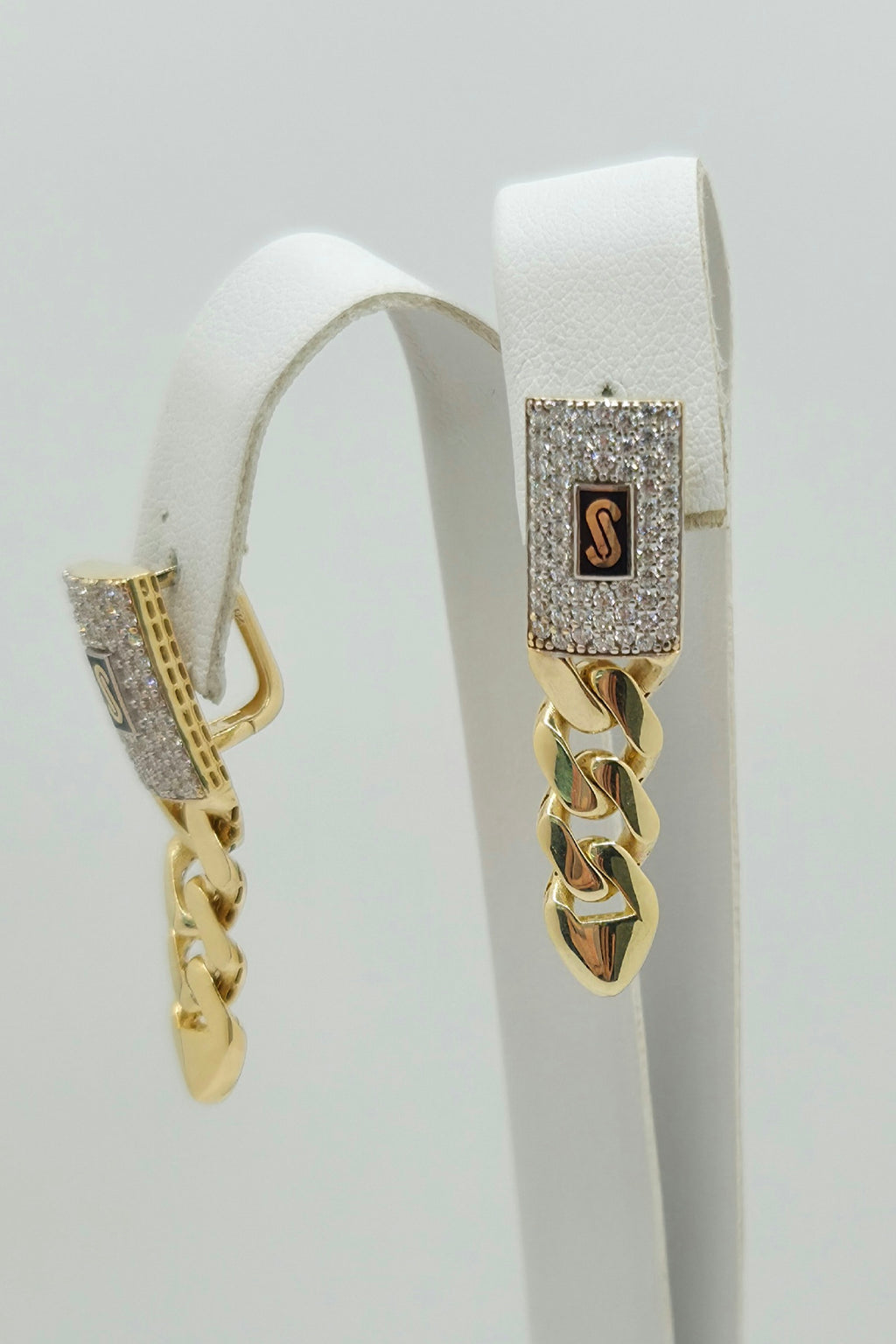 10KT CZ CERTIFIED MONACO PENDANTS EARRINGS Weight 5.5GR