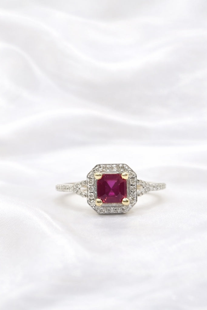 14KT NATURAL DIAMOND AROUND SQUARE LAB RUBI ELEGANT Size 7/0.9CT/3.06GM Weigth