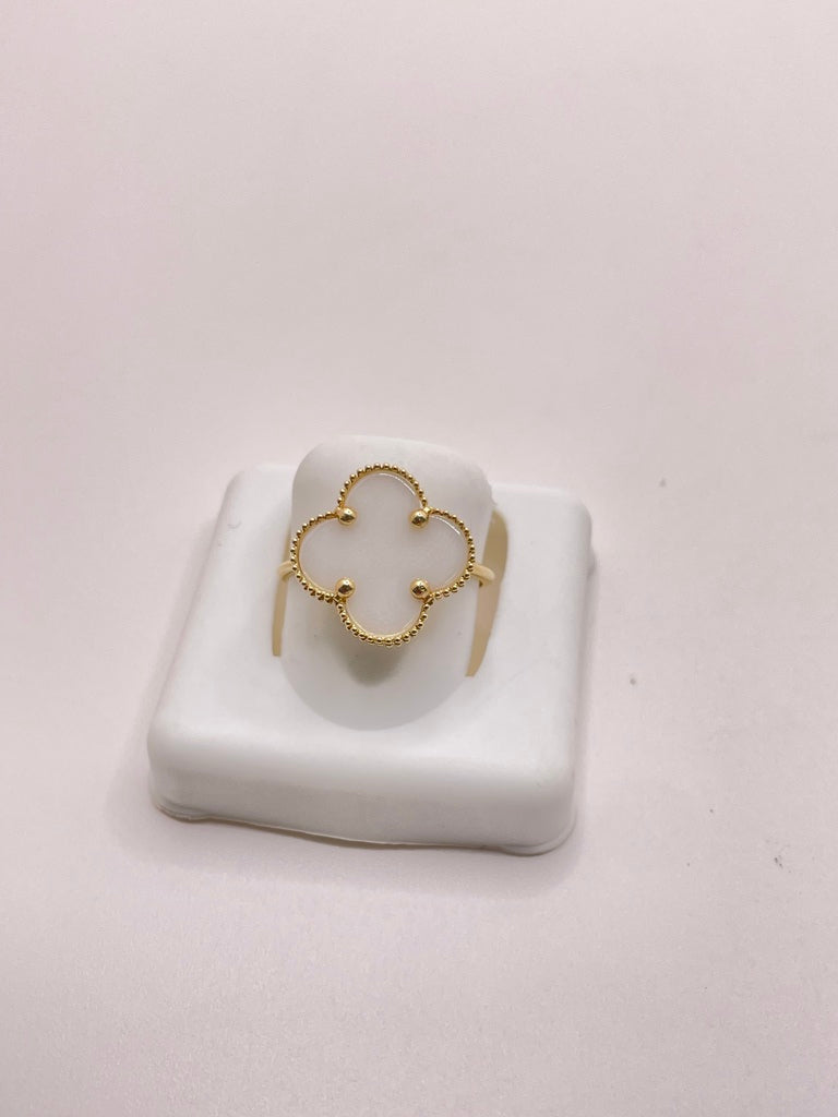 14KT FLOWER RING Size 6.5 Weigth 2.32GR