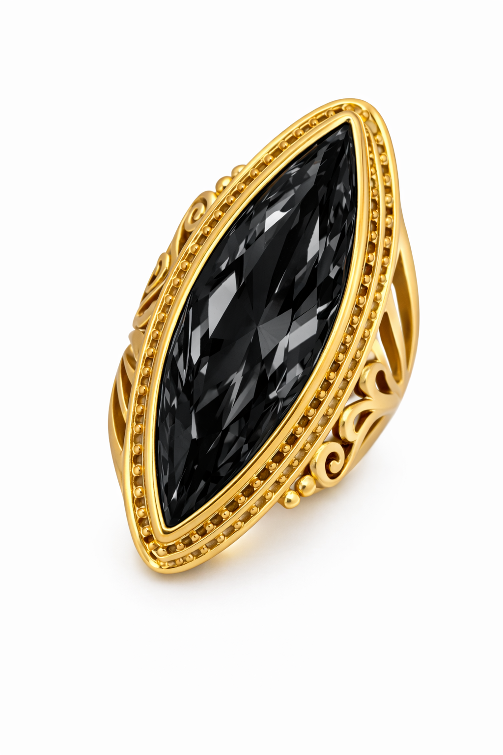 10KT BLACK ALMOND STONE RING  Size 7 Weight 5.8GR