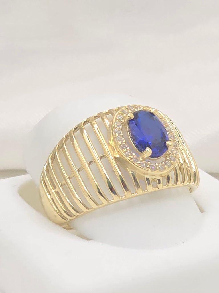 14KT DELICATE BAR DESIGN BACKGROUND STRONG BLUE STONE RING Size 8 Weight 3GR
