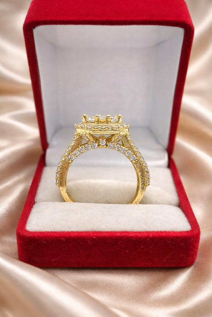 10KT ELEGANT ROUND CZ PROMISE WOMAN'S RING Size 7 Weight 4.5GR