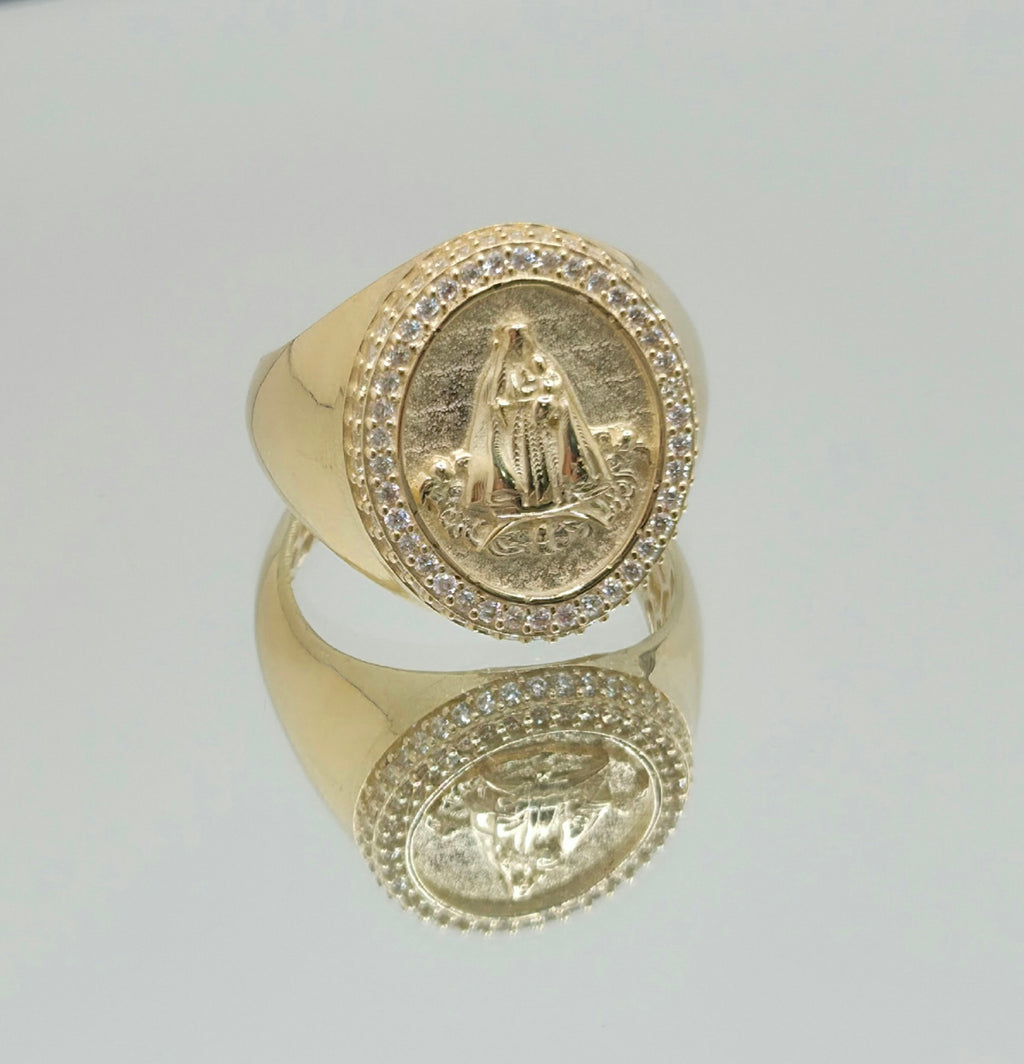10KT CZ OVAL CARIDAD RING Size 11 Weight 5.7GR