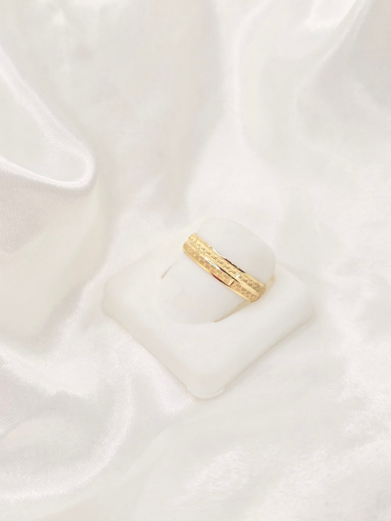 10KT MEN'S SQUARE CUT ENGAGEMENT RING Size 10 Weight 1.3GR