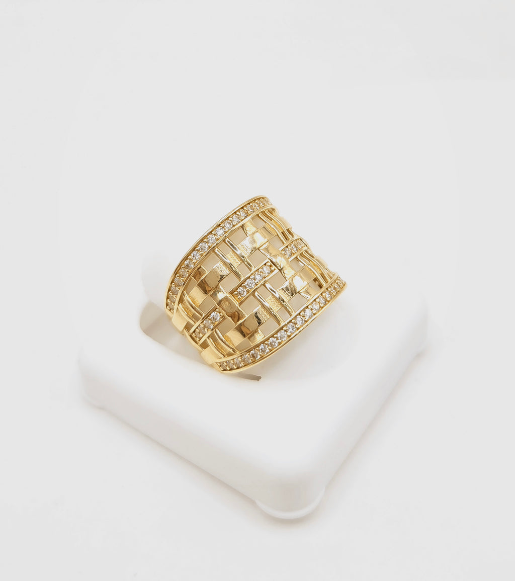 14KT MODERN CZ DETAIL RING Size 7 Weight 4.4GR