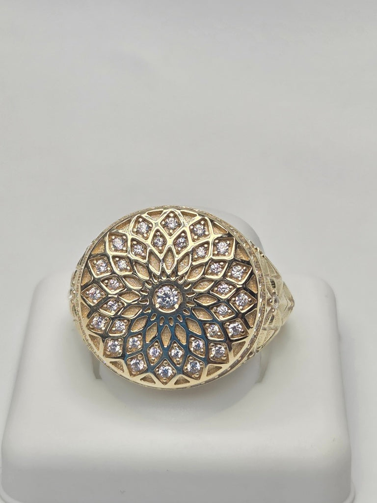 14KT MANDALA DESIGN SMALL ROSETTA MAN'S RING Size 12 Weigth 5.3GR