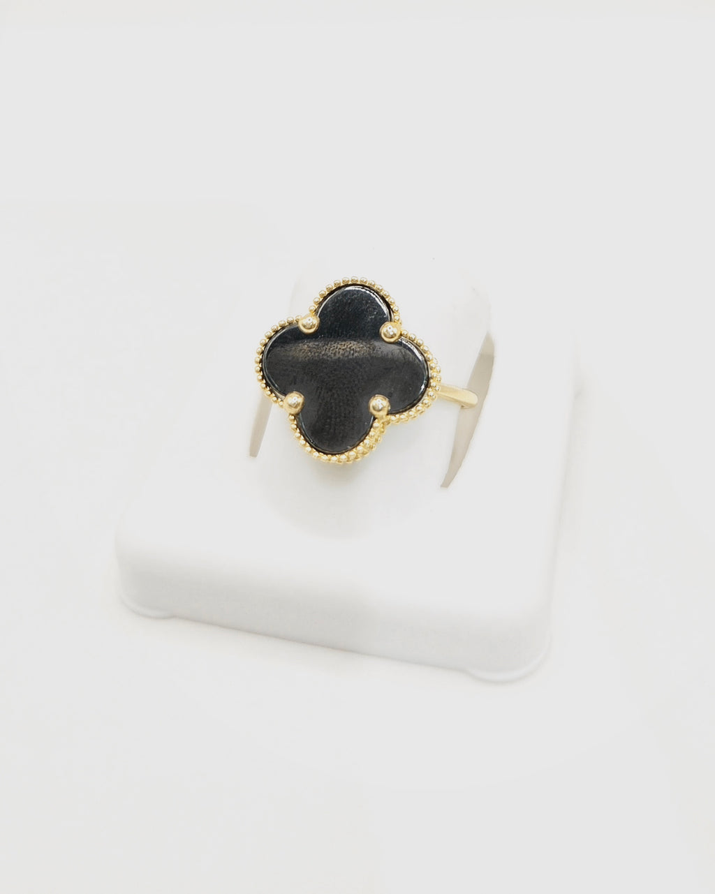 10KT FLOWER RING Size 7 Weigth 2.8GR