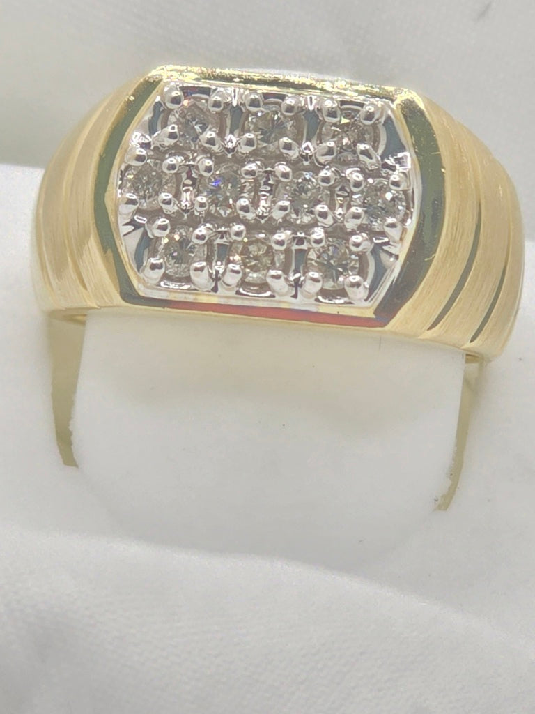14KT VINTAGE DIAMOND RING  Size SIZE 10 Weight 11.9 GRS