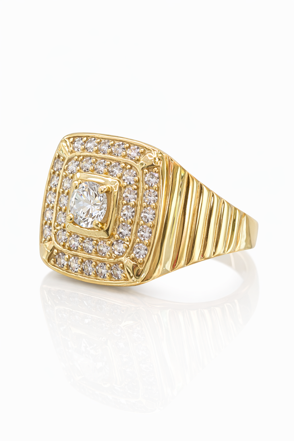 10KT EXOTIC CZ SQUARE STONE CENTER DETAIL RING Size 10-10.5 Weigth 7.4GR