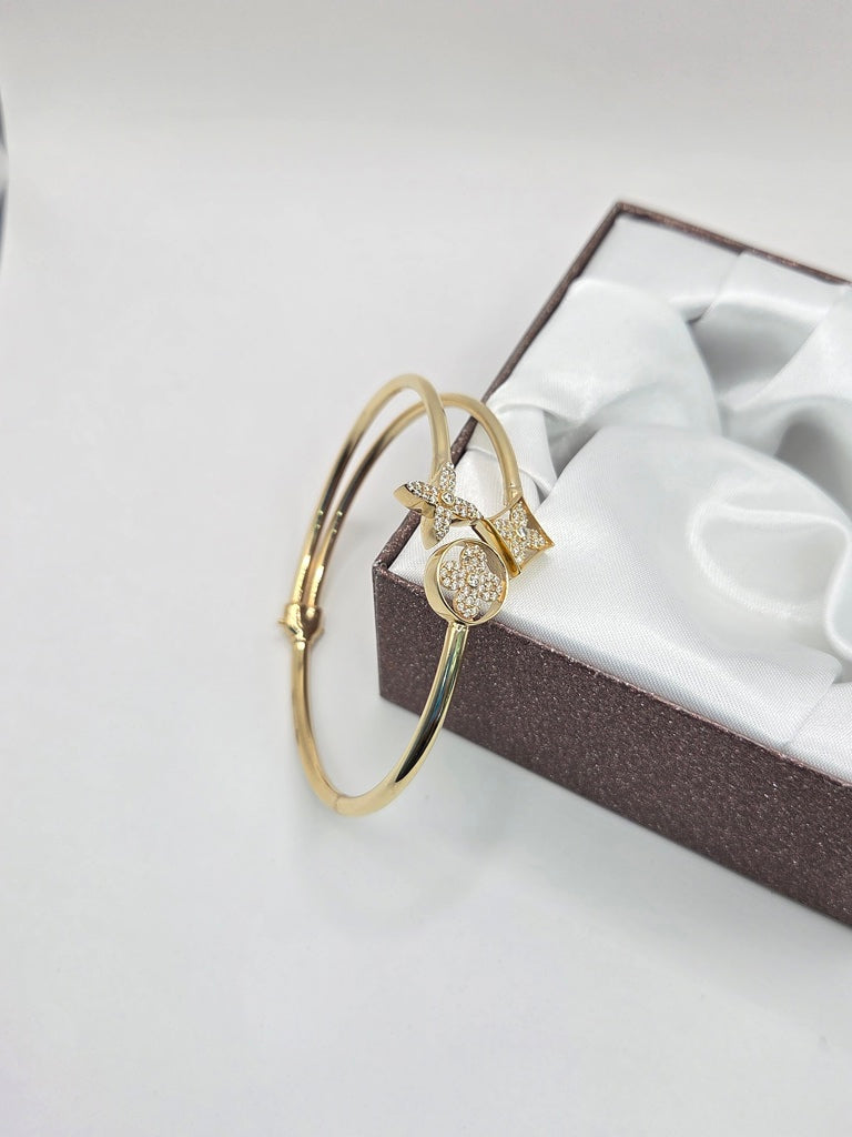 10KT CZ LUXURY DESIGN BANGLE Size  Weigth 9.2GR
