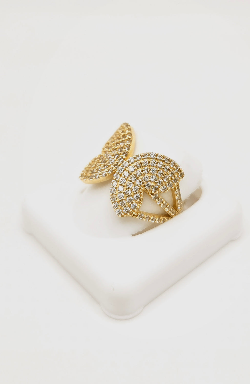 14KT CZ BUTTERFLY RING Size 8 Weigth 4.4GR