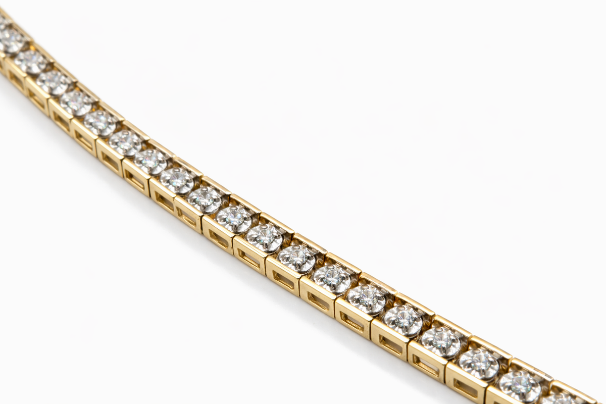 14KT VINTAGE DESIGN YELLOW GOLD AND DIAMOND WOMAN'S BRACELET Size 7INCH Weight 19.5GR