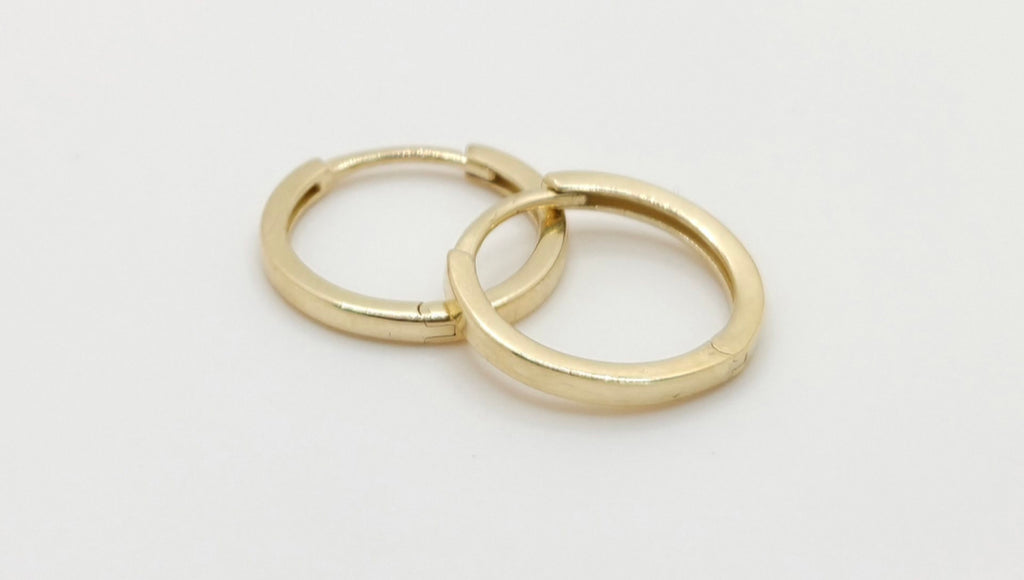 10KT PLAIN HOOPS EARRINGS Size SMALL Weight 1.3GR